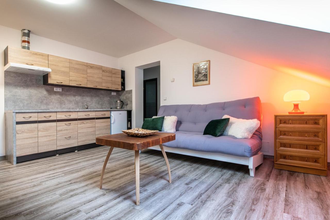 Apartman U Krizku Daire Jihlava Dış mekan fotoğraf